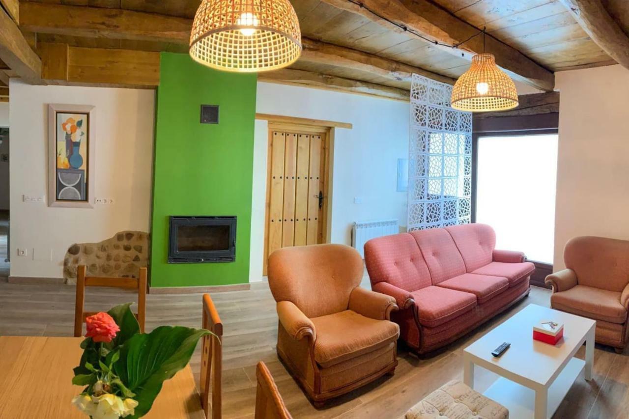 El Pajar De Miro Villa Villaturiel ภายนอก รูปภาพ